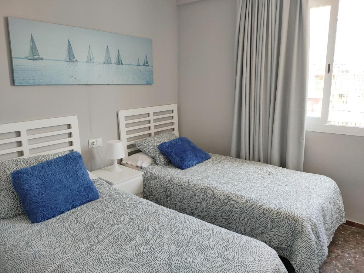 בנידורם Apartamento Veracruz - Primera Linea De Playa מראה חיצוני תמונה
