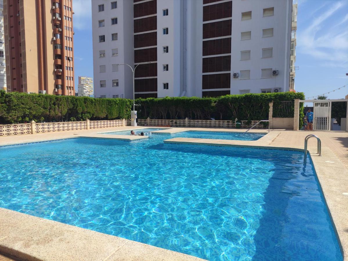 בנידורם Apartamento Veracruz - Primera Linea De Playa מראה חיצוני תמונה
