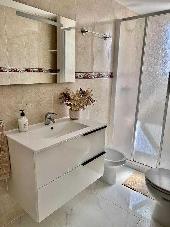 בנידורם Apartamento Veracruz - Primera Linea De Playa מראה חיצוני תמונה